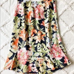 Talbots floral zip skirt size 0/2